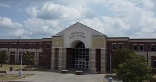 Magnolia ISD learning environment highlighting excellent academics and surrounding neighborhoods popular with home buyers.